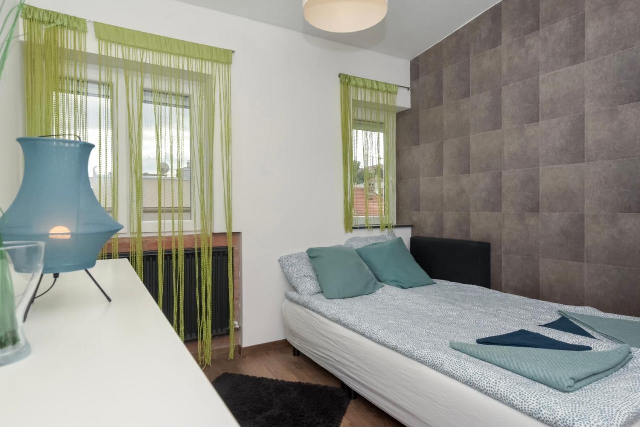 Nightingale Luxury Apartment Budapeste Exterior foto